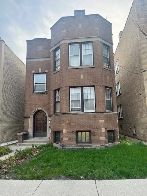 5412 N Kimball Ave, Chicago, IL 60625