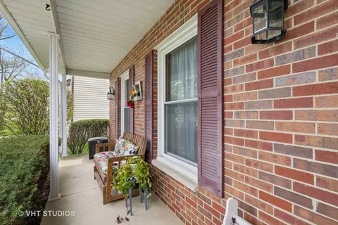 654 Cherrywood Dr, Wheeling, IL 60090 photo 20