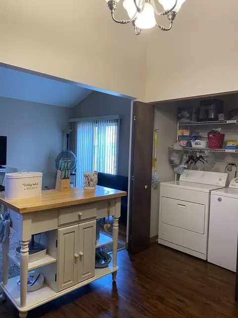 787 Stanford Ln, Carol Stream, IL 60188 photo 7