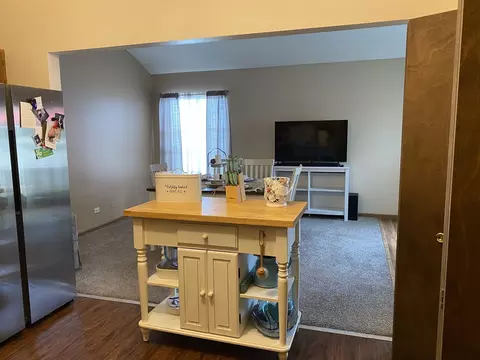 787 Stanford Ln, Carol Stream, IL 60188 photo 15