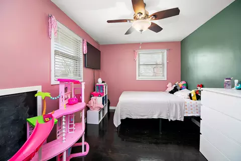 Bedroom - 4206 W Jean St, Kankakee, IL 60901 photo 2 of 3