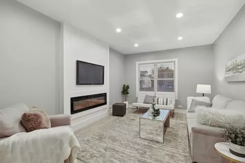 9221 S Lowe Ave, Chicago, IL 60620 photo 3