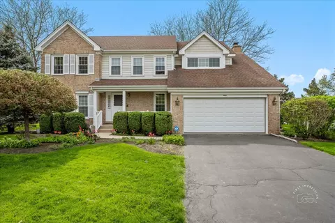 903 Fox Chase Ct, Saint Charles, IL 60174
