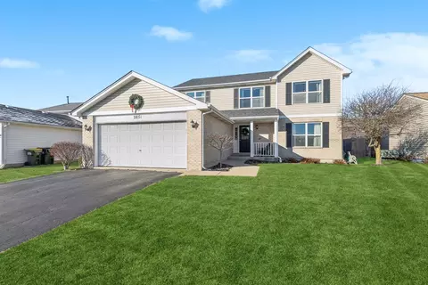 2851 Briarcliff Ln, Lake In The Hills, IL 60156