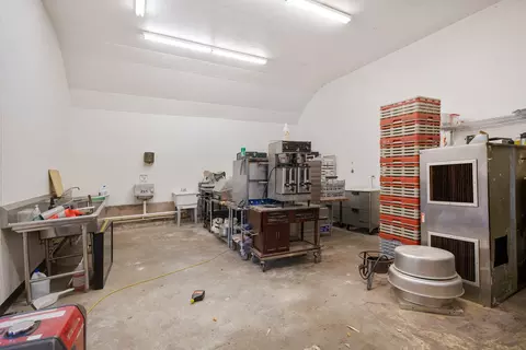 Kitchen - 13459 N Tower Rd N, Lee, IL 60530 photo 4 of 4