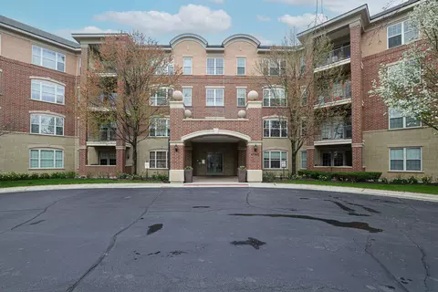 2700 Summit Dr #401, Glenview, IL 60025