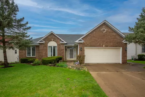 740 Ridgewood Dr, Antioch, IL 60002