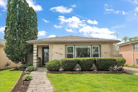 10104 Maple Ave, Oak Lawn, IL 60453