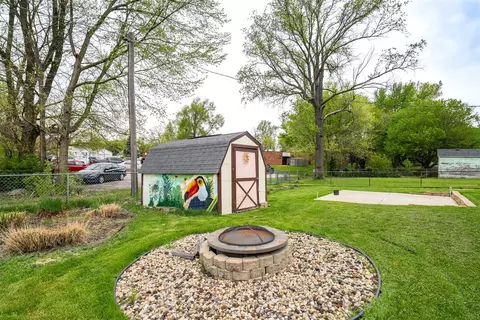 Exterior - 1306 Ewing St, Bloomington, IL 61701 photo 3 of 5