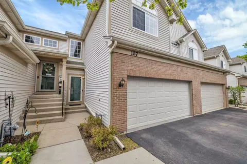 187 Southwicke Dr, Streamwood, IL 60107