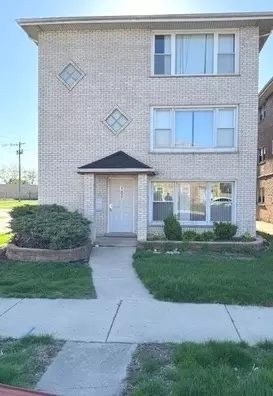 100 Luella Ave, Calumet City, IL 60409