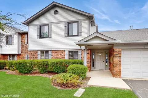 1670 W Partridge Ln #5, Arlington Heights, IL 60004