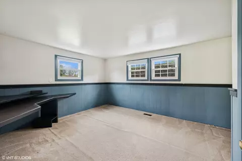 1750 Chippendale Rd, Hoffman Estates, IL 60169 photo 12