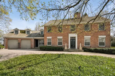 54 Indian Hill Rd, Winnetka, IL 60093