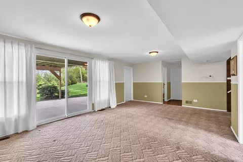 1755 Chippendale Rd, Hoffman Estates, IL 60169 photo 23