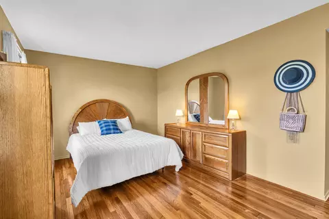 1755 Chippendale Rd, Hoffman Estates, IL 60169 photo 16
