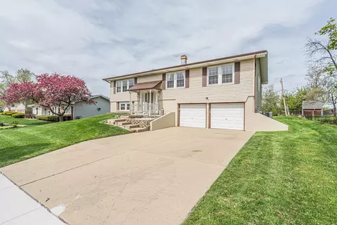 1755 Chippendale Rd, Hoffman Estates, IL 60169 photo 29