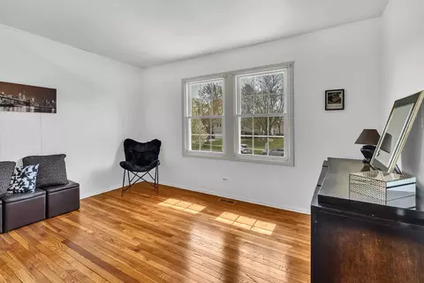 1755 Chippendale Rd, Hoffman Estates, IL 60169 photo 18