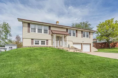 1755 Chippendale Rd, Hoffman Estates, IL 60169 photo 33