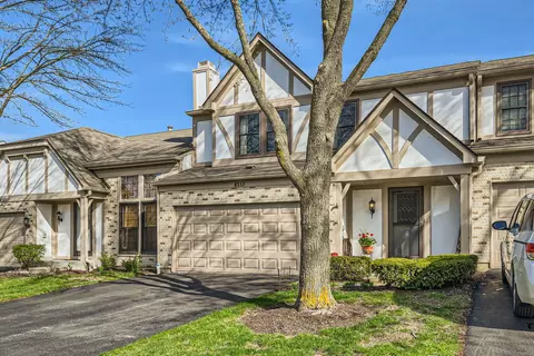 4551 Topaz Dr, Hoffman Estates, IL 60192 photo 10