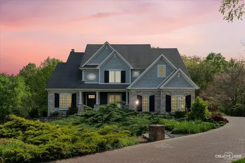 5900 G Red Gate Ln, Yorkville, IL 60560