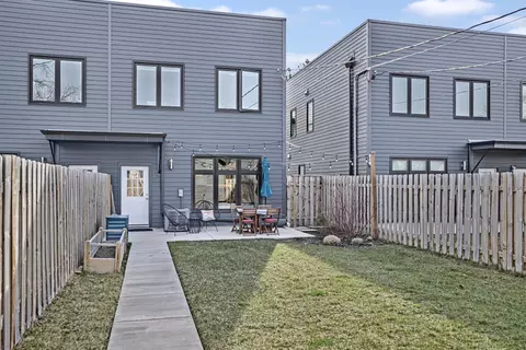 Exterior - 1122 Pitner Ave, Evanston, IL 60202 photo 2 of 3