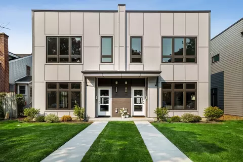 1122 Pitner Ave, Evanston, IL 60202