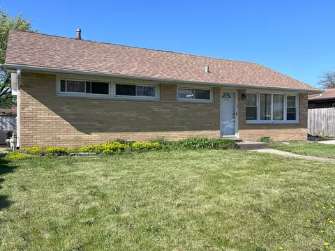 7824 W 80th St, Bridgeview, IL 60455