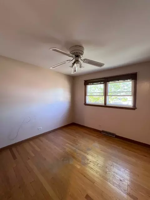 Bedroom - 7824 W 80th St, Bridgeview, IL 60455 photo 5 of 5