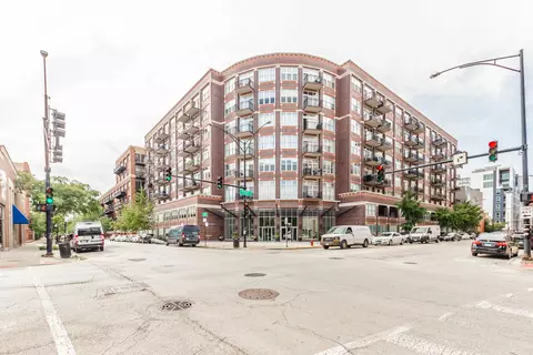 1000 W Adams St #609, Chicago, IL 60607