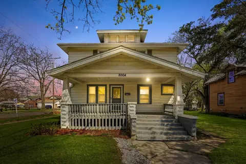 2004 17th Ave, Rockford, IL 61104