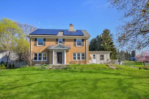40 W698 Il Route 64, Saint Charles, IL 60175