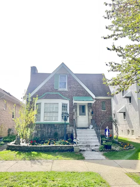 5334 N Christiana Ave, Chicago, IL 60625