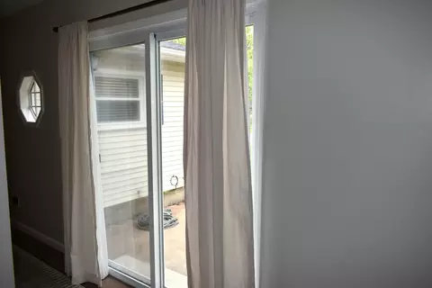 Entry Way - 115 E 6th St, Gridley, IL 61744 photo 1 of 3