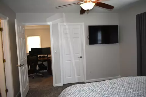 Bedroom - 115 E 6th St, Gridley, IL 61744 photo 4 of 7