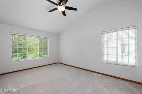 Bedroom - 2424 Dawson Ln, Algonquin, IL 60102 photo 1 of 3