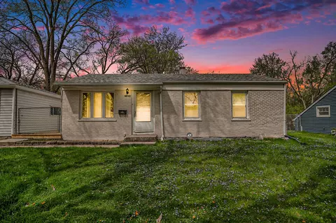 21604 Merrill Ave, Sauk Village, IL 60411
