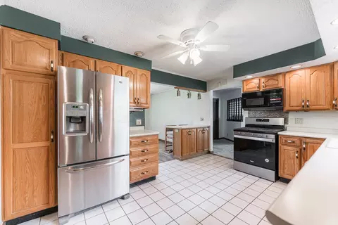 609 Moss Pl, Dixon, IL 61021 photo 9