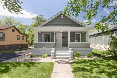 453 Water St, Joliet, IL 60436