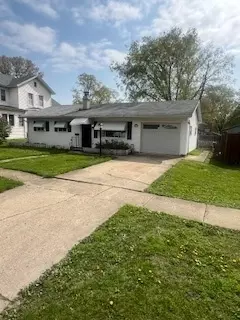 909 5th Ave, Mendota, IL 61342