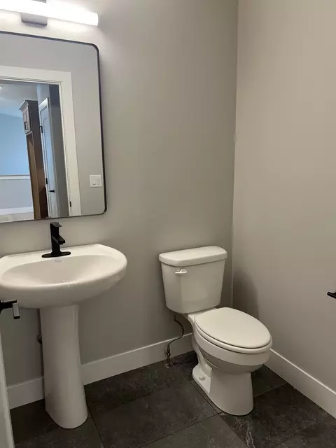 Bath - 1732 Millstone Dr, Normal, IL 61761 photo 3 of 3
