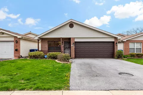 14004 Whipple St, Blue Island, IL 60406