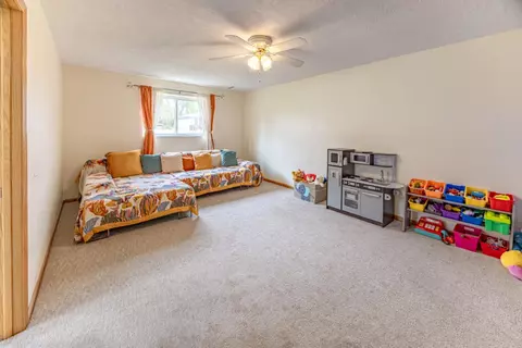 Bedroom - 750 Evergreen Ln, Bartlett, IL 60103 photo 1 of 7
