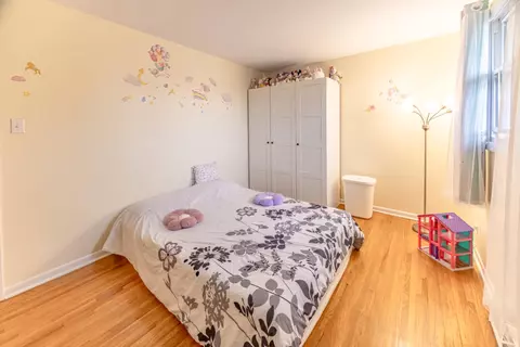 Bedroom - 750 Evergreen Ln, Bartlett, IL 60103 photo 7 of 7
