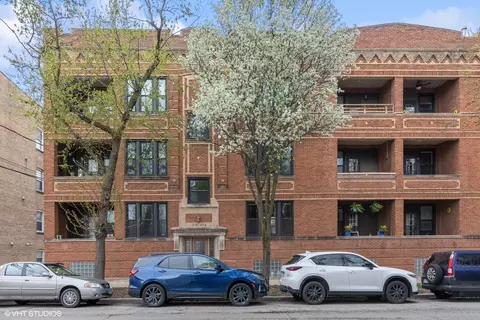 3108 W Cullom Ave #1, Chicago, IL 60618