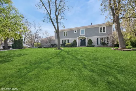 305 E Harrison St, Villa Park, IL 60181