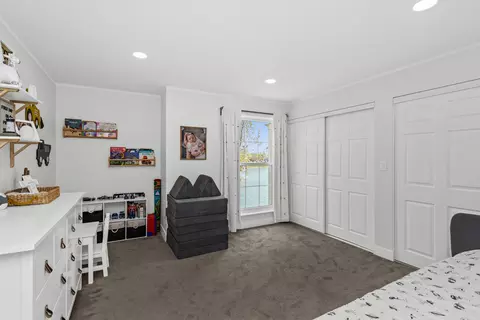 Bedroom - 5501 Carriage Way Dr #208A, Rolling Meadows, IL 60008 photo 3 of 4