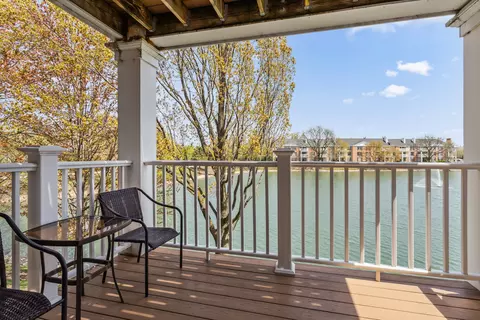 Exterior - 5501 Carriage Way Dr #208A, Rolling Meadows, IL 60008 photo 1 of 2