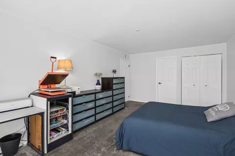 Bedroom - 5501 Carriage Way Dr #208A, Rolling Meadows, IL 60008 photo 1 of 4