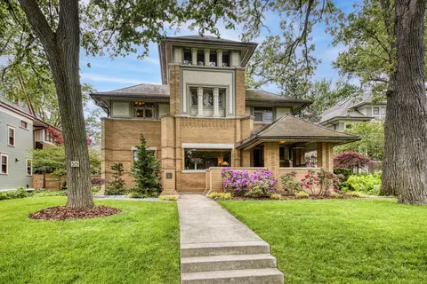 515 Fair Oaks Ave, Oak Park, IL 60302